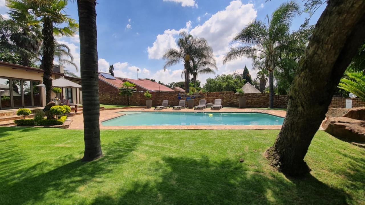 Klein Bosveld Guest House Witbank Exterior foto